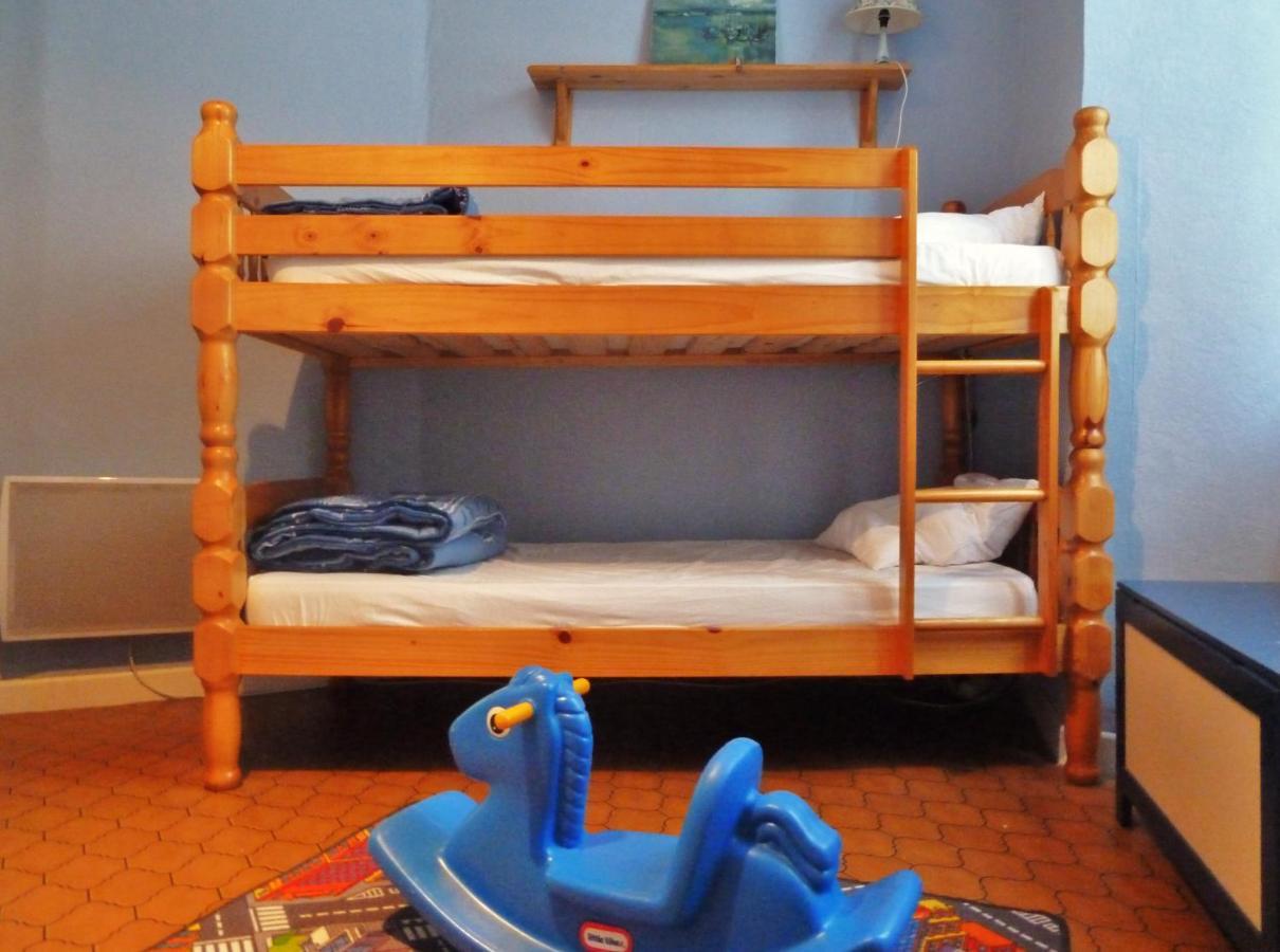 Vaste Appartement, Lumineux, 8 Couchages Eaux-Bonnes Luaran gambar