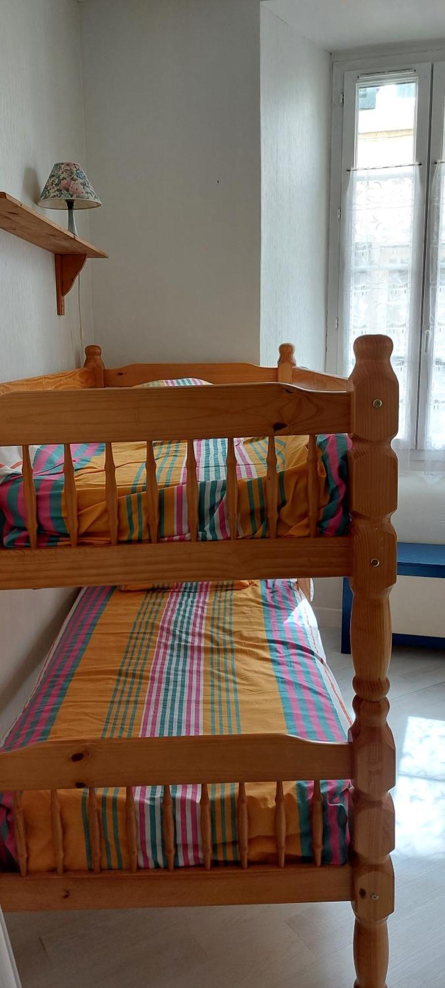Vaste Appartement, Lumineux, 8 Couchages Eaux-Bonnes Luaran gambar