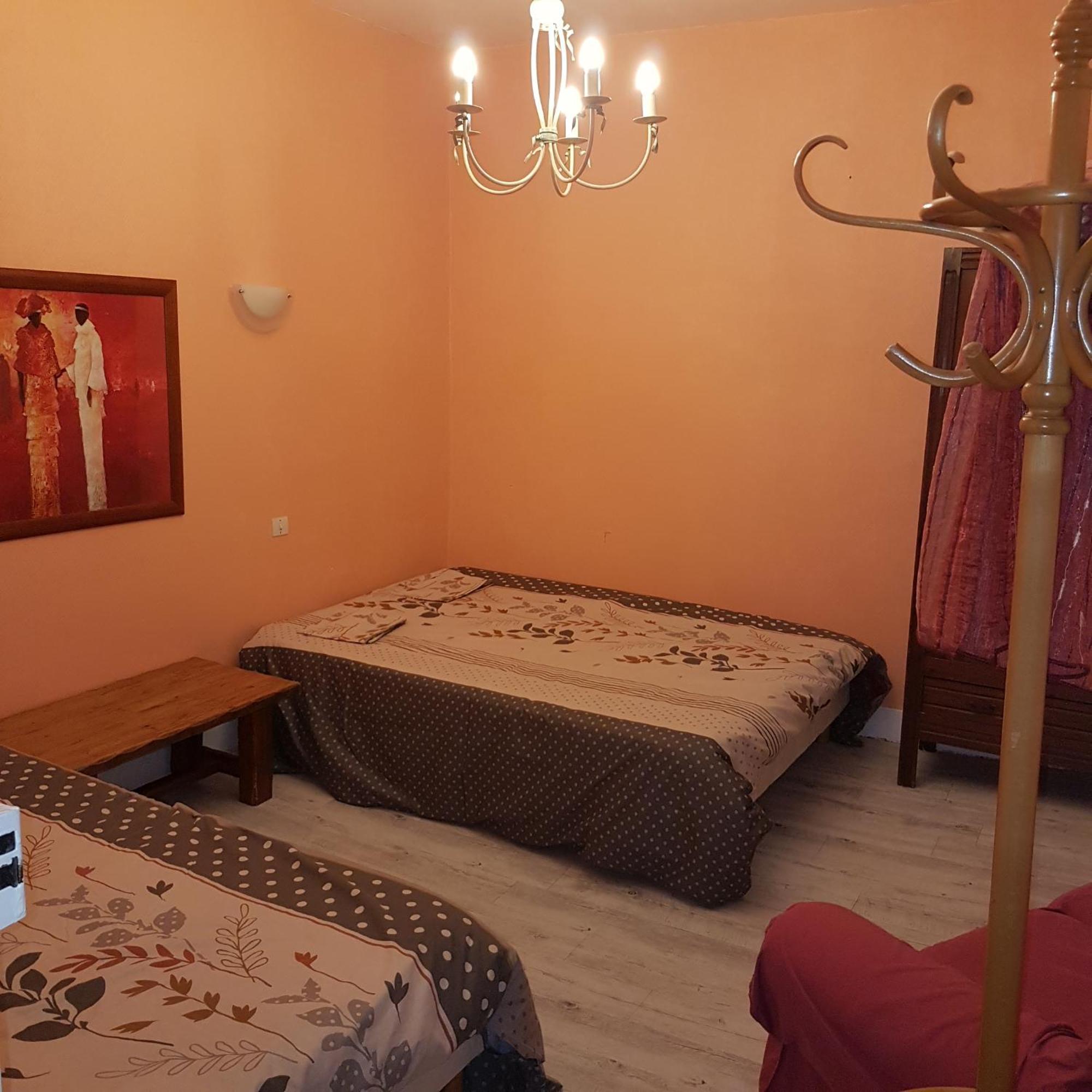 Vaste Appartement, Lumineux, 8 Couchages Eaux-Bonnes Luaran gambar