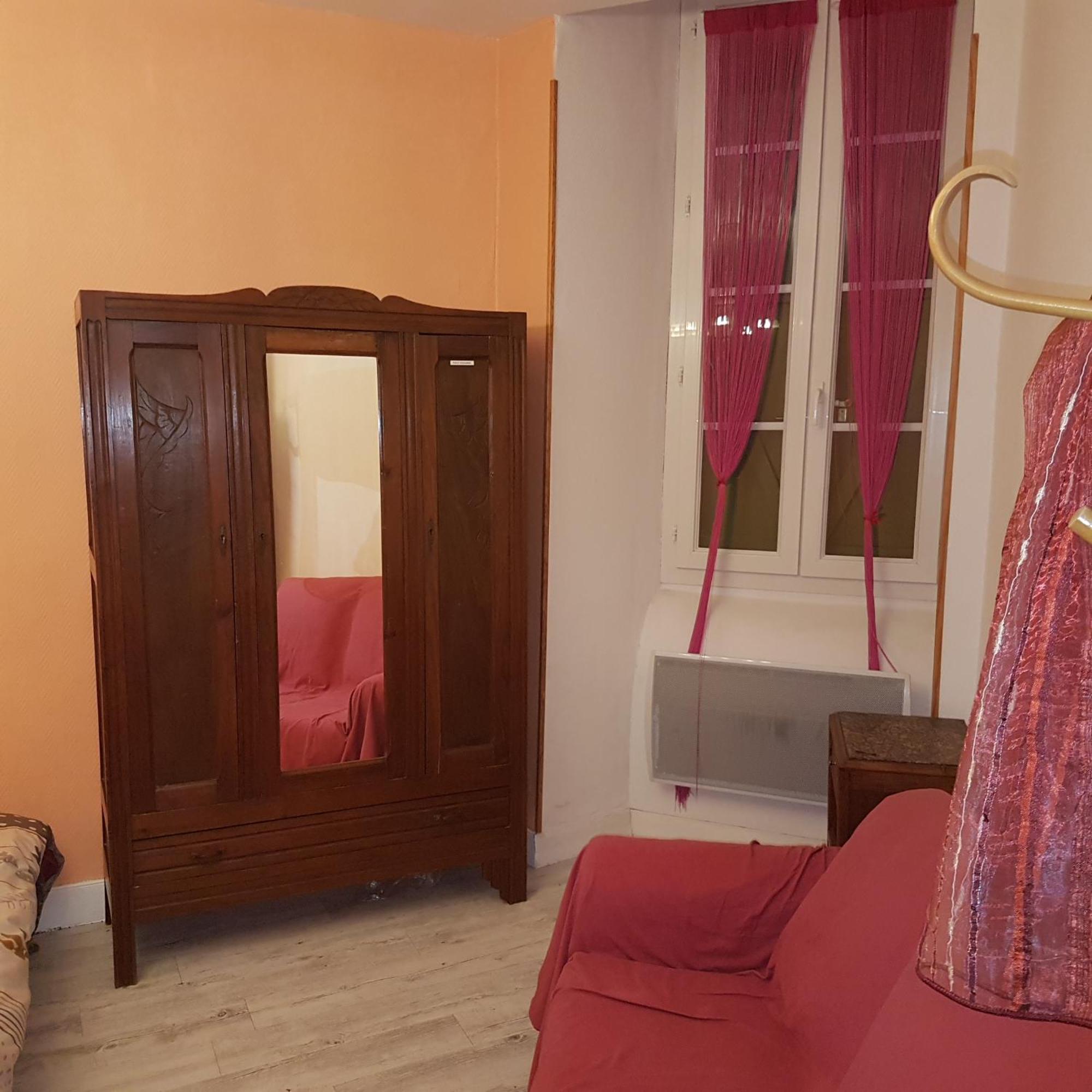 Vaste Appartement, Lumineux, 8 Couchages Eaux-Bonnes Luaran gambar